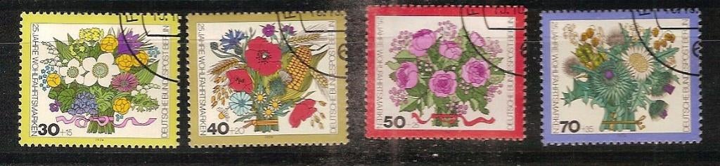 Bloemen Berlin 473-476 e.a. bloemen, Ophalen of Verzenden, Gestempeld, Dier of Natuur