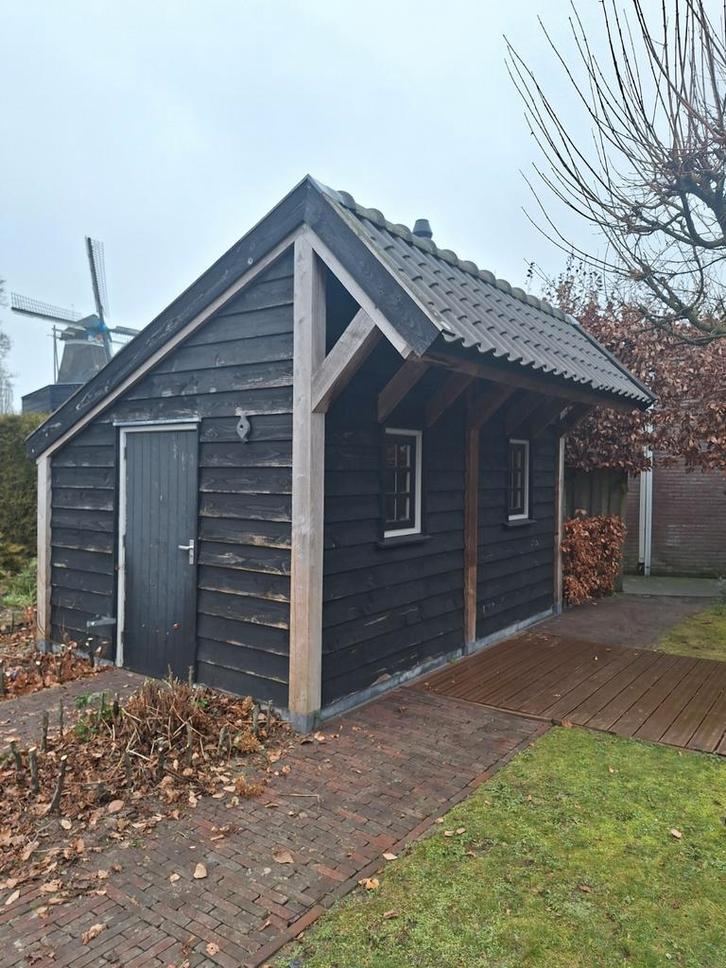 Douglas kapschuur ,tuinhuis, berging., Tuin en Terras, Tuinhuizen, Zo goed als nieuw, Tuinhuis, Hout, 500 cm of meer, 2 ramen