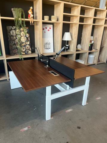 Ahrend duo-bureau slinger/monitor arm/stopcontact, 10 stuks - afbeelding 4