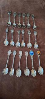 18 vintage lepeltjes, Antiek en Kunst, Antiek | Bestek, Ophalen of Verzenden