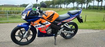 Honda CBR 125 R repsol A1 kenteken 