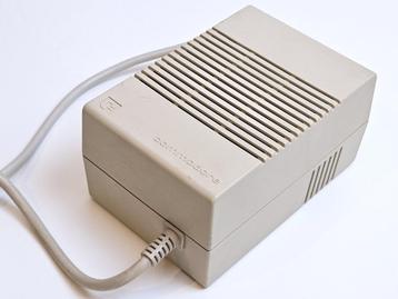 Commodore Amiga A590 Power Supply Voeding Voor Harddisk beschikbaar voor biedingen