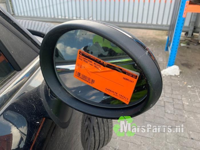 Buitenspiegel rechts van een Mini Countryman, Auto-onderdelen, Spiegels, Mini, Gebruikt, 6 maanden garantie, 12 maanden garantie
