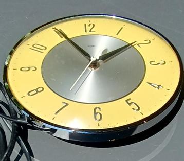 Vintage  wandklok/keukenklok/ Design van Metamec  - Engeland beschikbaar voor biedingen