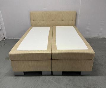 Boxspring 160x200 - Comfortabel & Stijlvol! beschikbaar voor biedingen