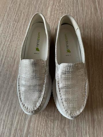Waldlaufer schoenen, maat 6,5 (is 40) wijdte H beschikbaar voor biedingen