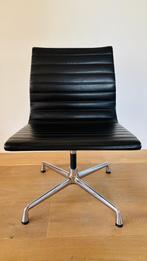 Stoel EA 105 Conference Vitra Eames Leder Nero, Huis en Inrichting, Bureaustoelen, Ophalen, Zo goed als nieuw, Zwart, Bureaustoel
