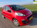 Peugeot 107 1.0-12V XS / automaat! 5 deurs, Gebruikt, 4 stoelen, 68 pk, Bedrijf