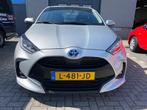 Toyota Yaris 1.5 Hybrid Dynamic, 450 kg, Gebruikt, Bedrijf, Hybride Elektrisch/Benzine
