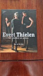 Evert Thielen: Het schilderij als podium, Ophalen of Verzenden, Zo goed als nieuw, Fotografie algemeen, Wim van der Beek