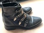 Zwarte Laarsjes met Gespen maat 40, Zwart, Lage of Enkellaarzen, Ophalen of Verzenden, Zo goed als nieuw