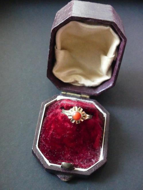 antieke Ringhouder, Sieraden, Tassen en Uiterlijk, Ringen, Gebruikt, Dame of Heer, Overige materialen, Ophalen of Verzenden