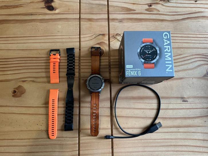 Garmin Fenix 6 Pro Sapphire Titanium + bandjes, Sieraden, Tassen en Uiterlijk, Sporthorloges, Zo goed als nieuw, Android, Zilver