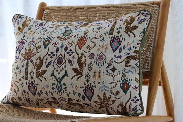 Jacquard sierkussen, Huis en Inrichting, Woonaccessoires | Kussens, Nieuw, Overige kleuren, Rechthoekig, Ophalen of Verzenden