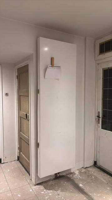 Vlakke design radiator 2263watt beschikbaar voor biedingen