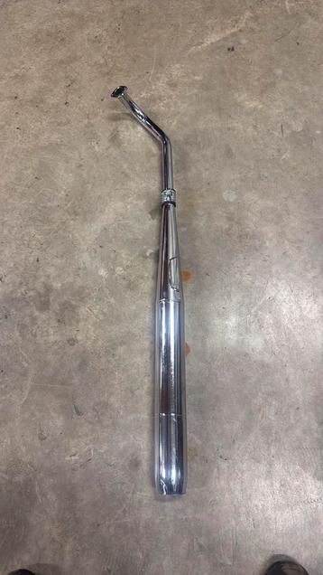 Tomos uitlaat beschikbaar voor biedingen