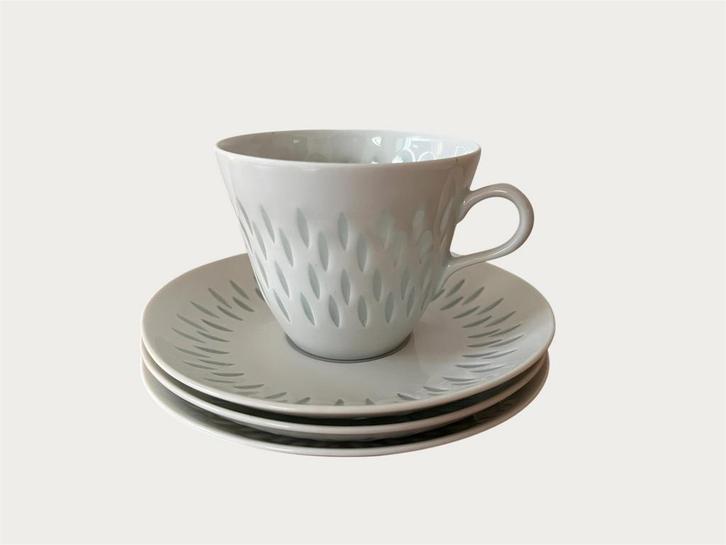 Arabia Finland Riisi koffiekop en schotels, Antiek en Kunst, Antiek | Servies los, Ophalen of Verzenden