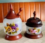 Twee potjes met handbeschilderd glas en hout, Antiek en Kunst, Antiek | Keramiek en Aardewerk, Ophalen of Verzenden