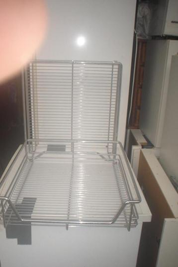 keuken schuiflade rekken Inbouw voor keuken onder kast beschikbaar voor biedingen