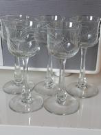 5 antieke borrelglaasjes, Verzamelen, Glas en Borrelglaasjes, Ophalen of Verzenden, Zo goed als nieuw, Borrel- of Shotglas
