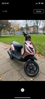 Verse zip 125 cc, Fietsen en Brommers, Scooters | Piaggio, Ophalen, Tweetakt, Zip, Zo goed als nieuw