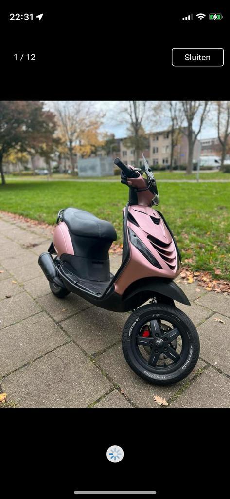 Verse zip 125 cc, Fietsen en Brommers, Scooters | Piaggio, Zo goed als nieuw, Zip, Tweetakt, Ophalen