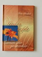 Boekje God is liefde, Ophalen of Verzenden, Zo goed als nieuw, Christendom | Katholiek