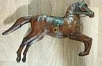 Een paard gemaakt van leer., Ophalen of Verzenden, Gebruikt, Paard, Beeldje of Figuurtje