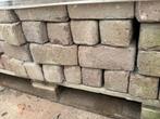 17m2 oude gebakken Kei formaat klinkers., Tuin en Terras, Ophalen, Overige materialen, Gebruikt, Walstra