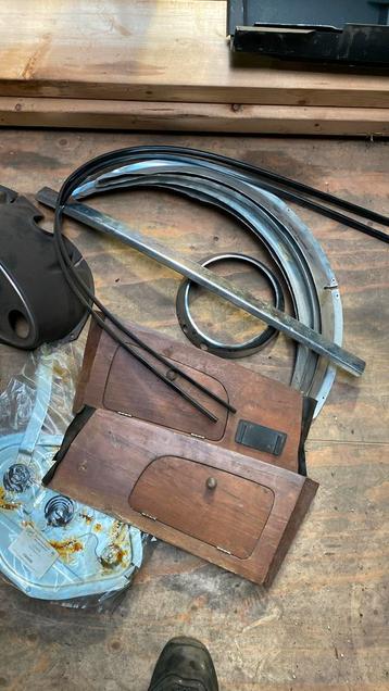Mini classic heel veel onderdelen nieuw en gebruikt  beschikbaar voor biedingen