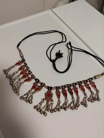 Vintage Rajasthan zilveren tribal ketting beschikbaar voor biedingen