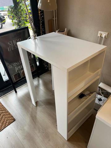 Witte Bartafel met Opbergvakken beschikbaar voor biedingen