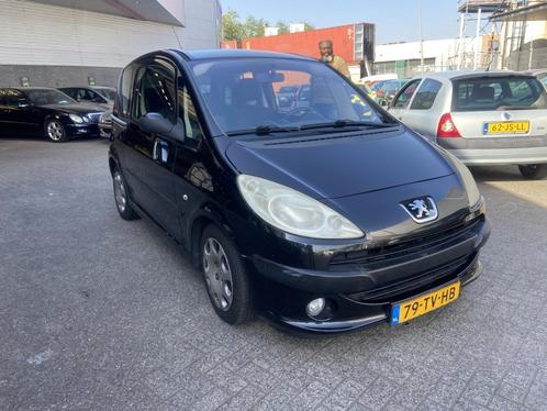 Peugeot 1007 1.4-16V Sesam Gentry, Auto's, Peugeot, Bedrijf, ABS, Airbags, Airconditioning, Boordcomputer, Elektrische buitenspiegels
