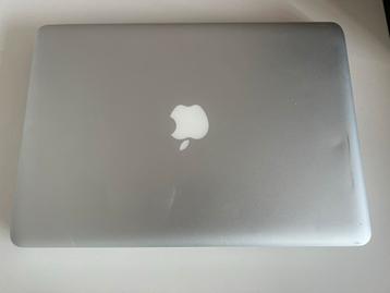 Macbook Pro 2010 13 inch beschikbaar voor biedingen
