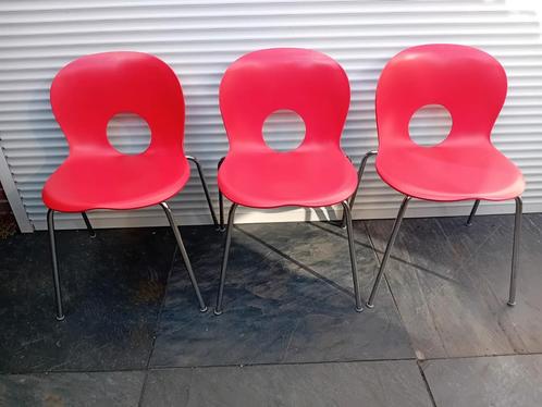 3 rode Rexite Olivia stapelstoelen made in Italy prima staat, Huis en Inrichting, Stoelen, Zo goed als nieuw, Drie, Rood, Ophalen