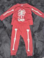 Halloween glow in the dark pyjama maat 98/104, Ophalen of Verzenden, Jongen of Meisje, Nacht- of Onderkleding