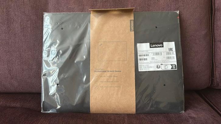 Lenovo 4X41L51716 14” laptop sleeve, nieuw in verpakking, Computers en Software, Laptoptassen, Nieuw, Aktetas, 14 inch, Ophalen of Verzenden