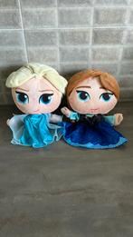 Anna en Elsa handpop 26 cm, Ophalen of Verzenden, Zo goed als nieuw, Beeldje of Figuurtje