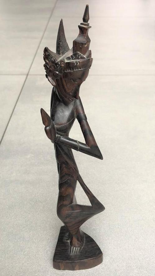 Prachtige DANSERES uit INDONESIE houtsnijwerk 29 cm, Antiek en Kunst, Kunst | Beelden en Houtsnijwerken, Ophalen of Verzenden