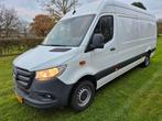 Mercedes Sprinter 317 CDI L3H2 Handschakel 6 Navi 2023, Auto's, 4 cilinders, 2000 kg, Wit, Mercedes-Benz
