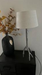 Prachtige design tafellampje met apart voetje koopje!, Ophalen, Zo goed als nieuw, Minder dan 50 cm