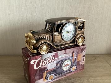 Nieuw met Doos Oldtimer met ingebouwde wekker beschikbaar voor biedingen