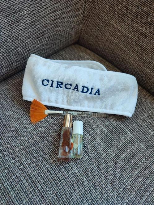 Self-care pakketje, Sieraden, Tassen en Uiterlijk, Uiterlijk | Gezichtsverzorging, Zo goed als nieuw, Verzorging, Ophalen of Verzenden