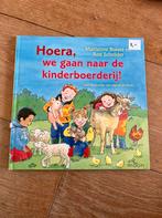Hoera, we gaan naar de kinderboerderij, Ophalen of Verzenden, Zo goed als nieuw, Marianne Busser; Ron Schröder