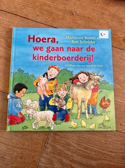 Hoera, we gaan naar de kinderboerderij, Boeken, Kinderboeken | Jeugd | onder 10 jaar, Zo goed als nieuw, Ophalen of Verzenden