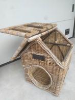 Groot decadent rieten honden huis, Ophalen, Zo goed als nieuw, 110 cm of meer