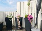 Hoge bloempot zwart, Tuin en Terras, Bloempotten, Ophalen, Kunststof, Binnen, Zo goed als nieuw