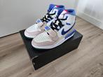 Air Jordan Legacy 312 Valentine's Day Maat 41, Wit, Ophalen of Verzenden, Sneakers of Gympen, Gedragen