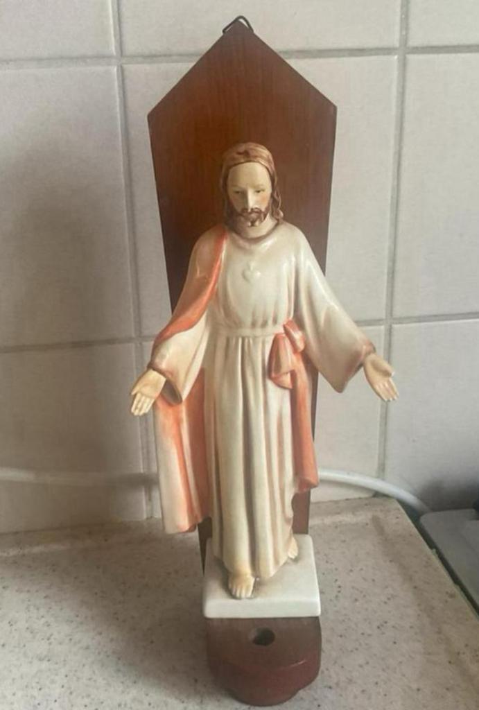 Goebel Jezus Christus beeld met console, Antiek en Kunst, Antiek | Religie, Ophalen of Verzenden