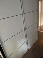 Kledingkast met schuifdeuren, Huis en Inrichting, Kasten | Roldeurkasten en Archiefkasten, Ophalen of Verzenden, Zo goed als nieuw